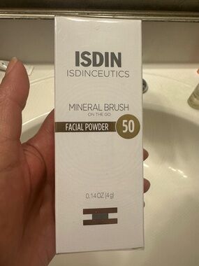 ISDIN Isdinceutics Mineral Brush Facial Powder 50 - Cream NEW